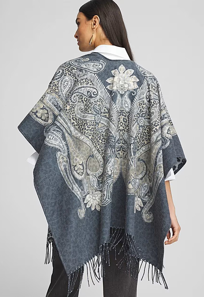 Chico’s PAISLEY LEOPARD REVERSIBLE RUANA OS Gray Fringe Wrap BOHO NWT $140