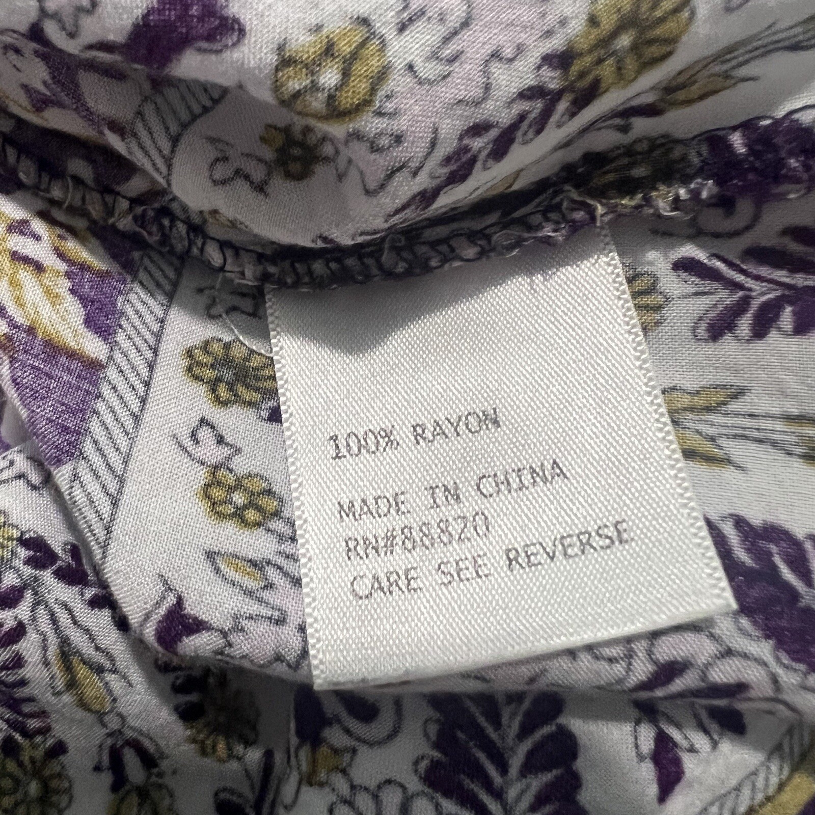 Womens Top L ? Purple Floral Long Sleeve 100% Rayon 3/4 Sleeve AW16