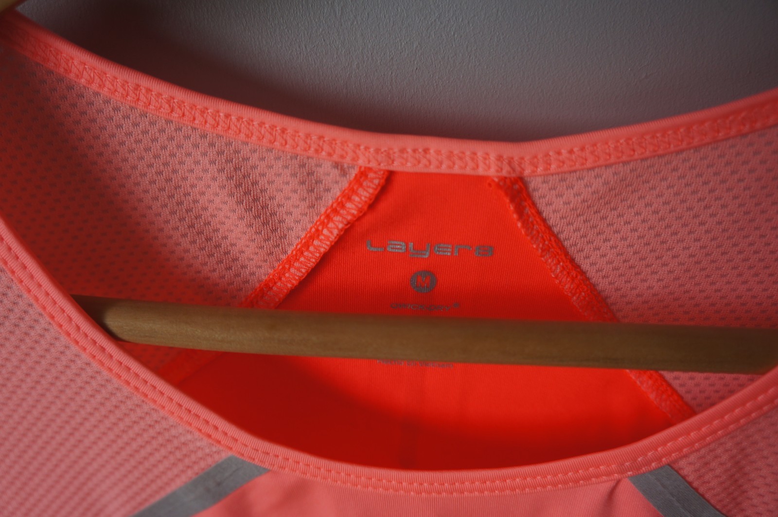 Layer 8 Florescent Gym/Running T/Vest Top – BNWT