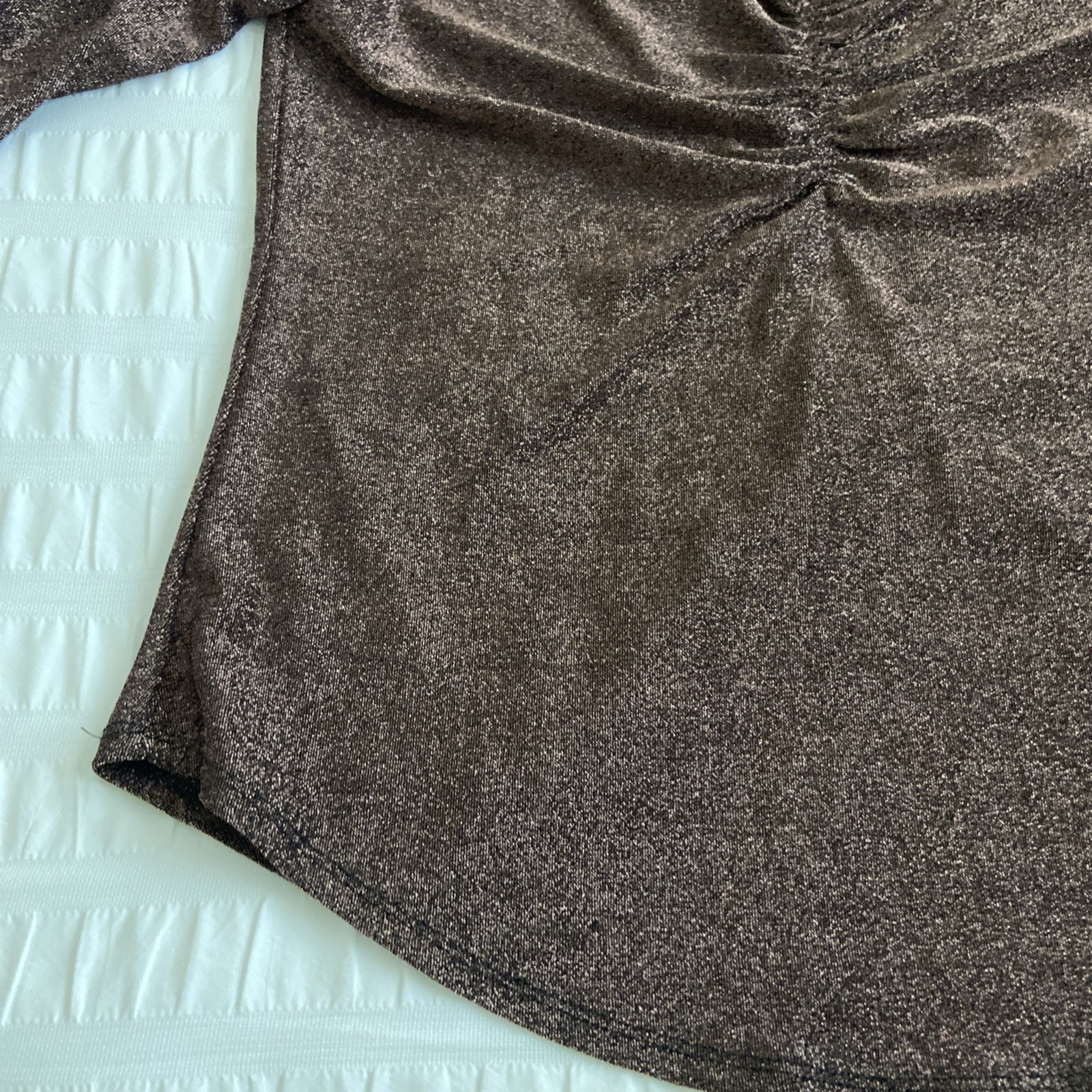 NWT Bishop+Young Rachel Ruched Sleeves. Color: Gold Metal Shirt MSRP $96 Large
