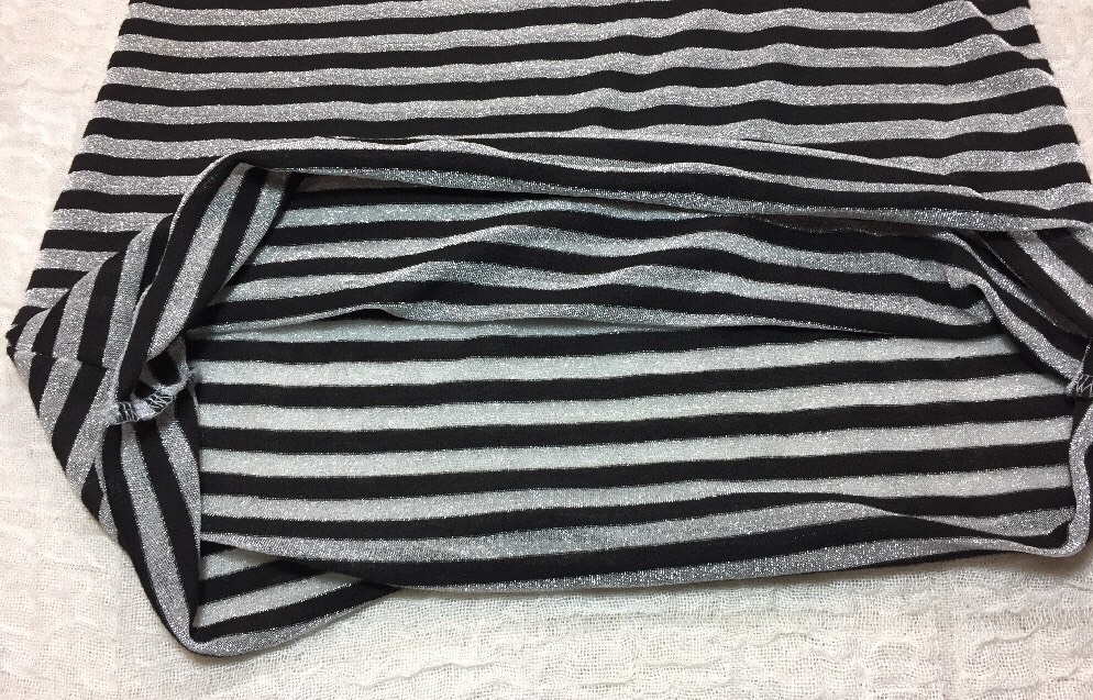 LOVE ROCKS SZ M Tank Top Striped Metallic Thread Stretch Shirt Made USA