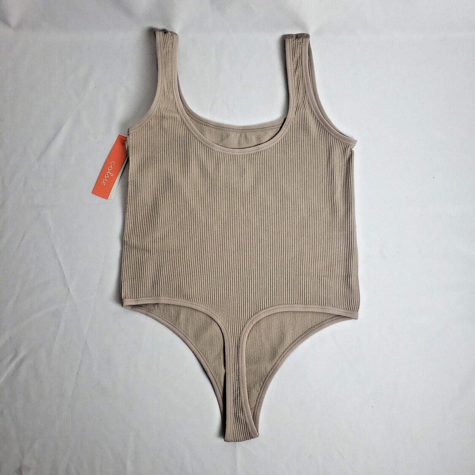 Colsie Women’s Seamless Scoop Ribbed Bodysuit -Beige -Size Large – NWT