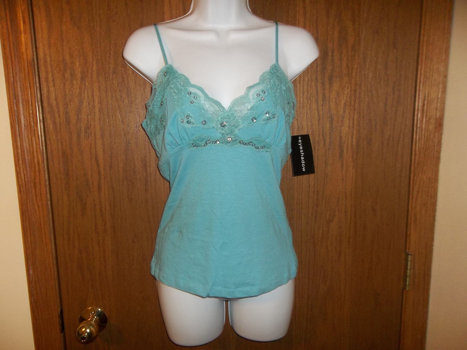 NEW WOMEN’S EYESHADOW BLUE SEQUINED TANK TOP SIZE M MSP $19.99