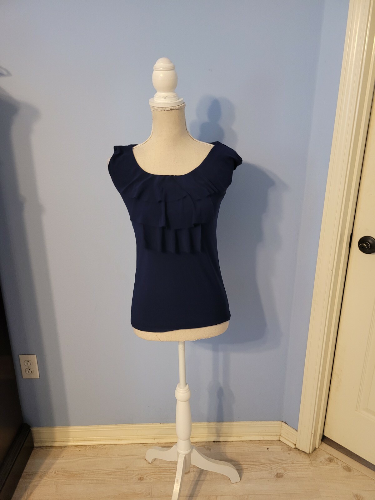 Claudia Richard Size Small Blouse Womens Blue Sleeveless