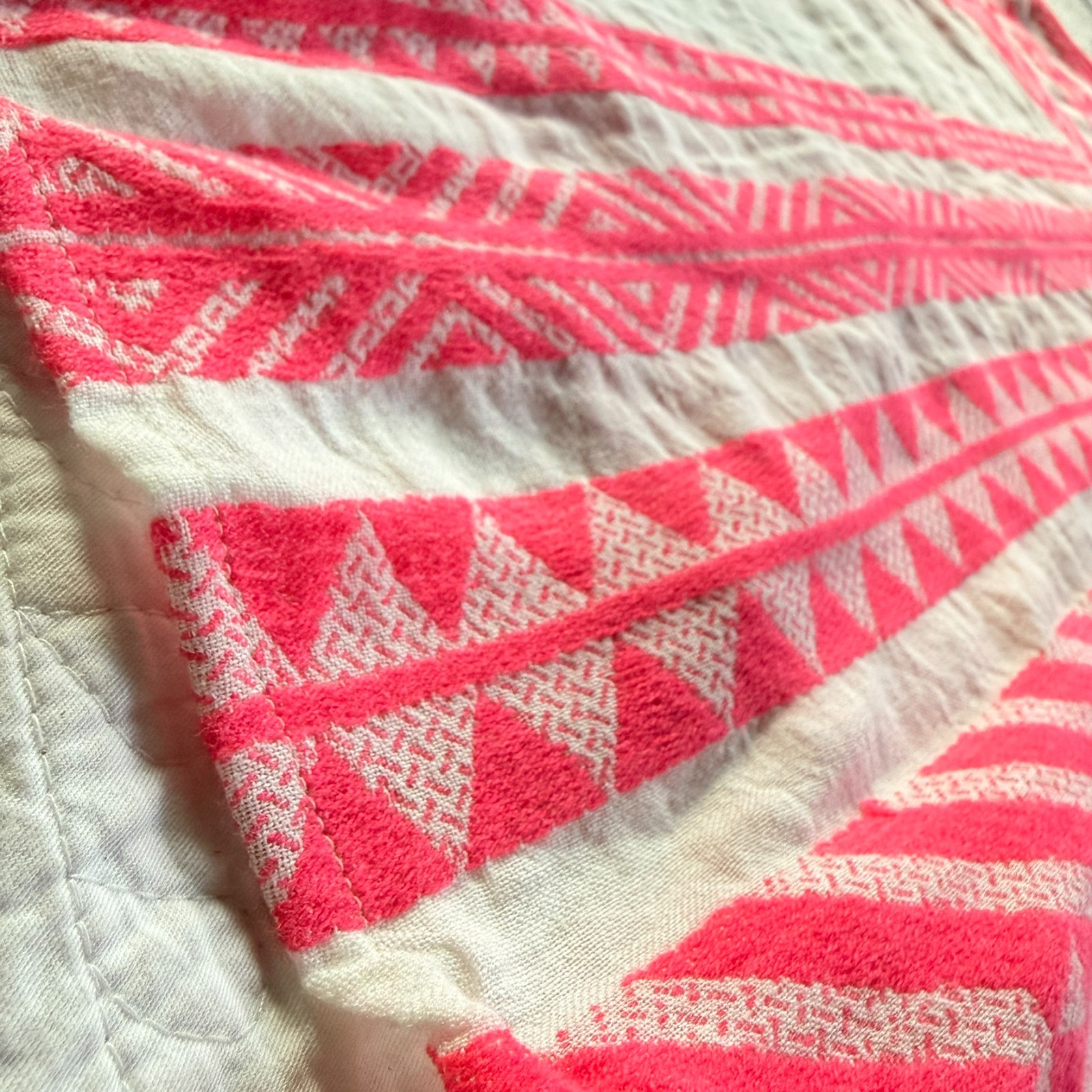 Pink Embroidered Abstract Geometric Short Sleeve Button Size L Boho Cabanacore