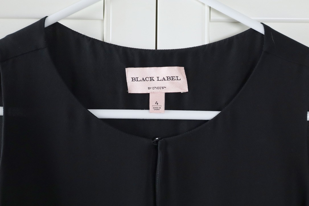 CHICO’S Black Label $119 Solid Black Silk Tiered Keyhole Top Size US 4
