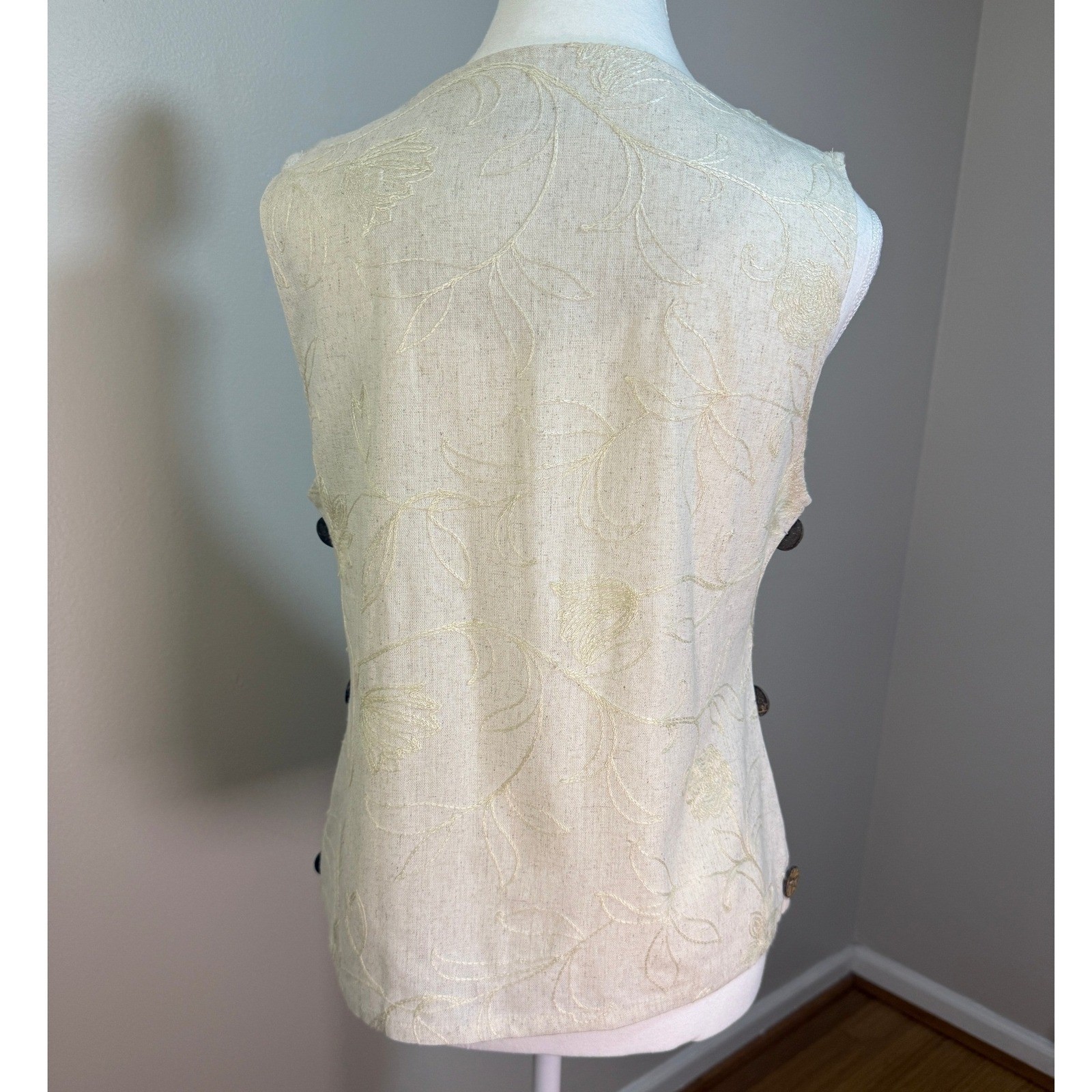 Pure Line Linen Embroidered V-Neck Top Women M Beige Side Button Shabby Chic