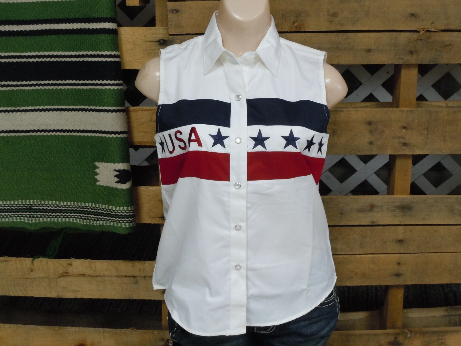 NWT!!! 21S7120 Panhandle Slim Western Blouse, Sleeveless, Snap Front, USA