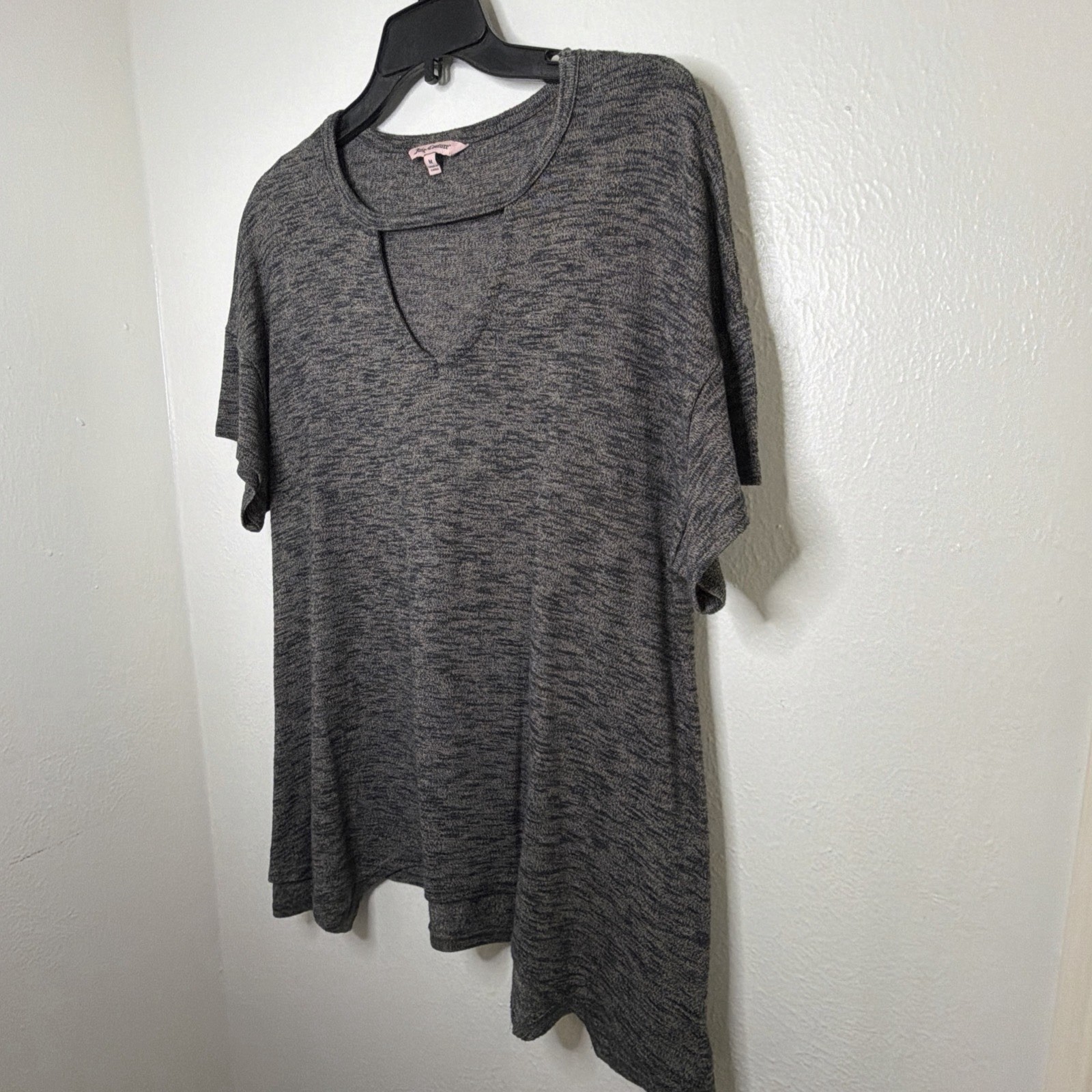 Juicy Couture Grey Heathered Cutout Short-Sleeve Top size M