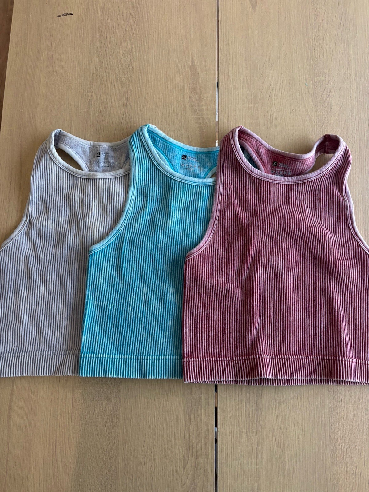 Lot of 3 Women’s Ribbed Racerback Cropped Tank Tops XL Multicolor Nylon Blend
