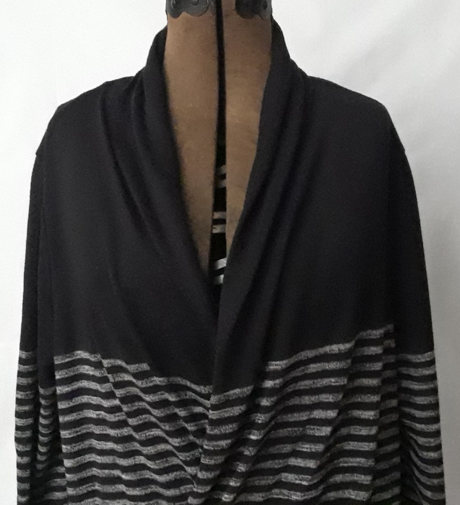 MAX Editio Shirt Women Medium Gray Stripe Long Sleeve 3/4 Open Top Elastic Waist