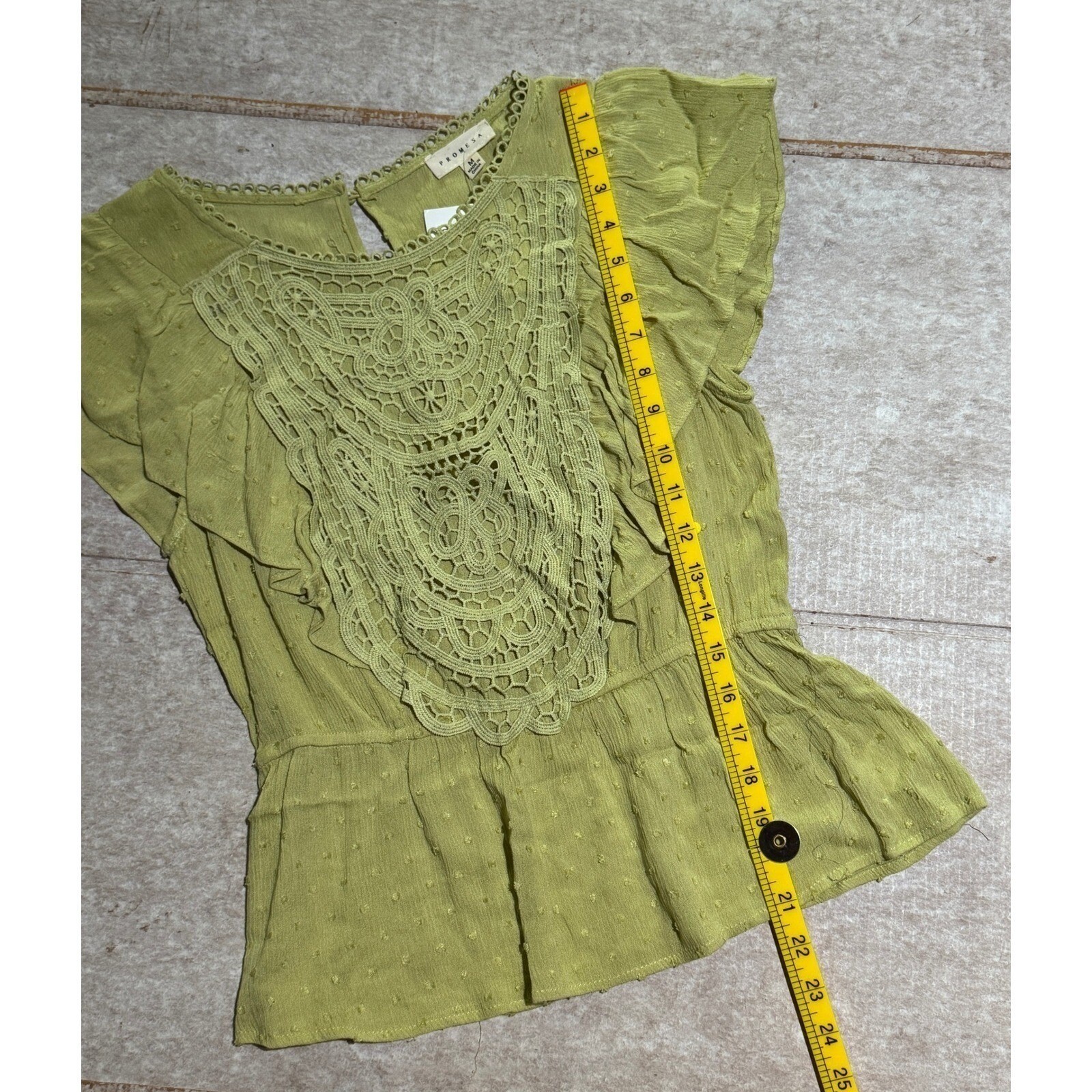 Promesa Top Med Lime Green Swiss Dot Flutter Sleeve NWT Feminine Blouse Top Lace