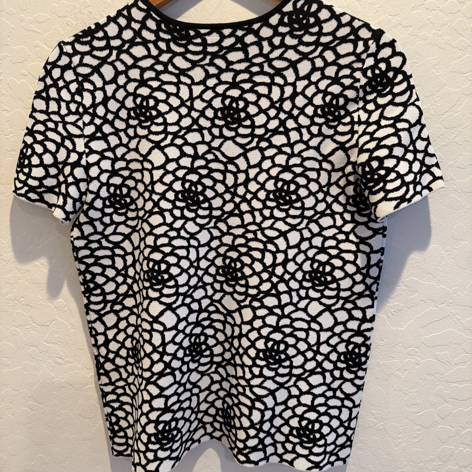 A.L.C. Charles M Floral Knit Shirt Sweater Stretch Black White Chic Classic $350