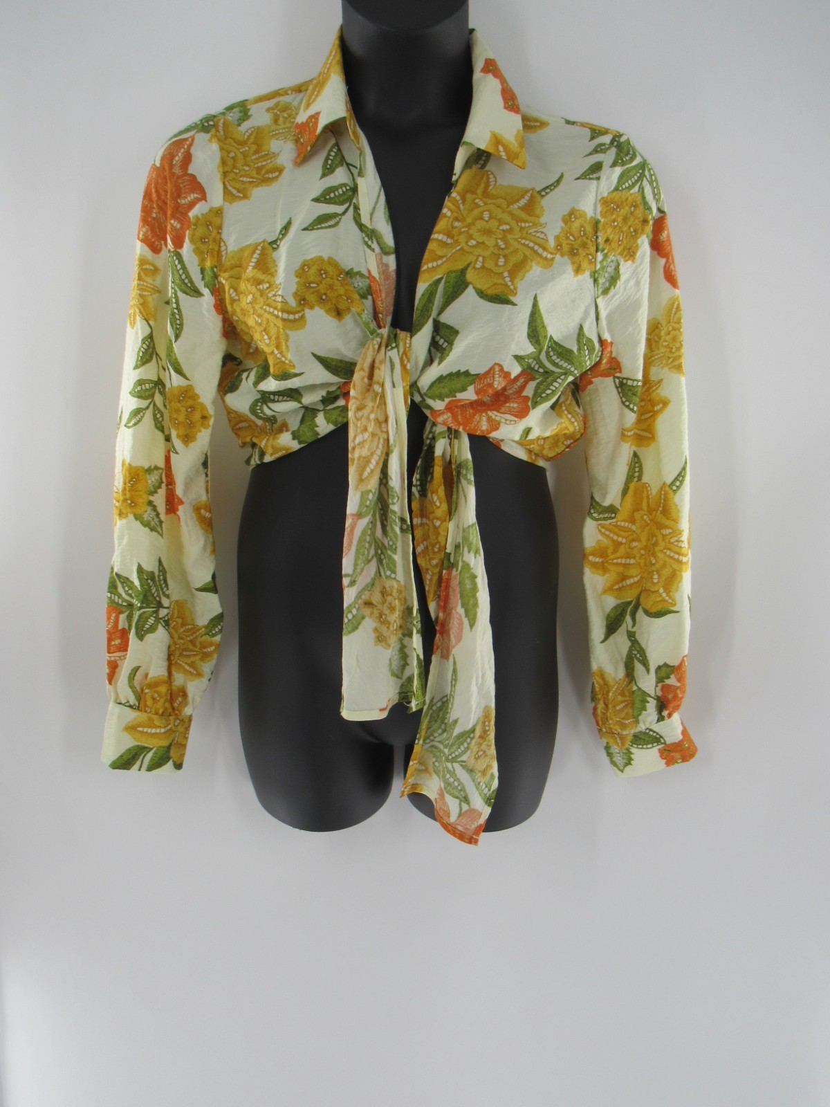 Women’s Long Sleeved Front Tie Crop Floral Cream Mustard Yellow Size: Large NEW