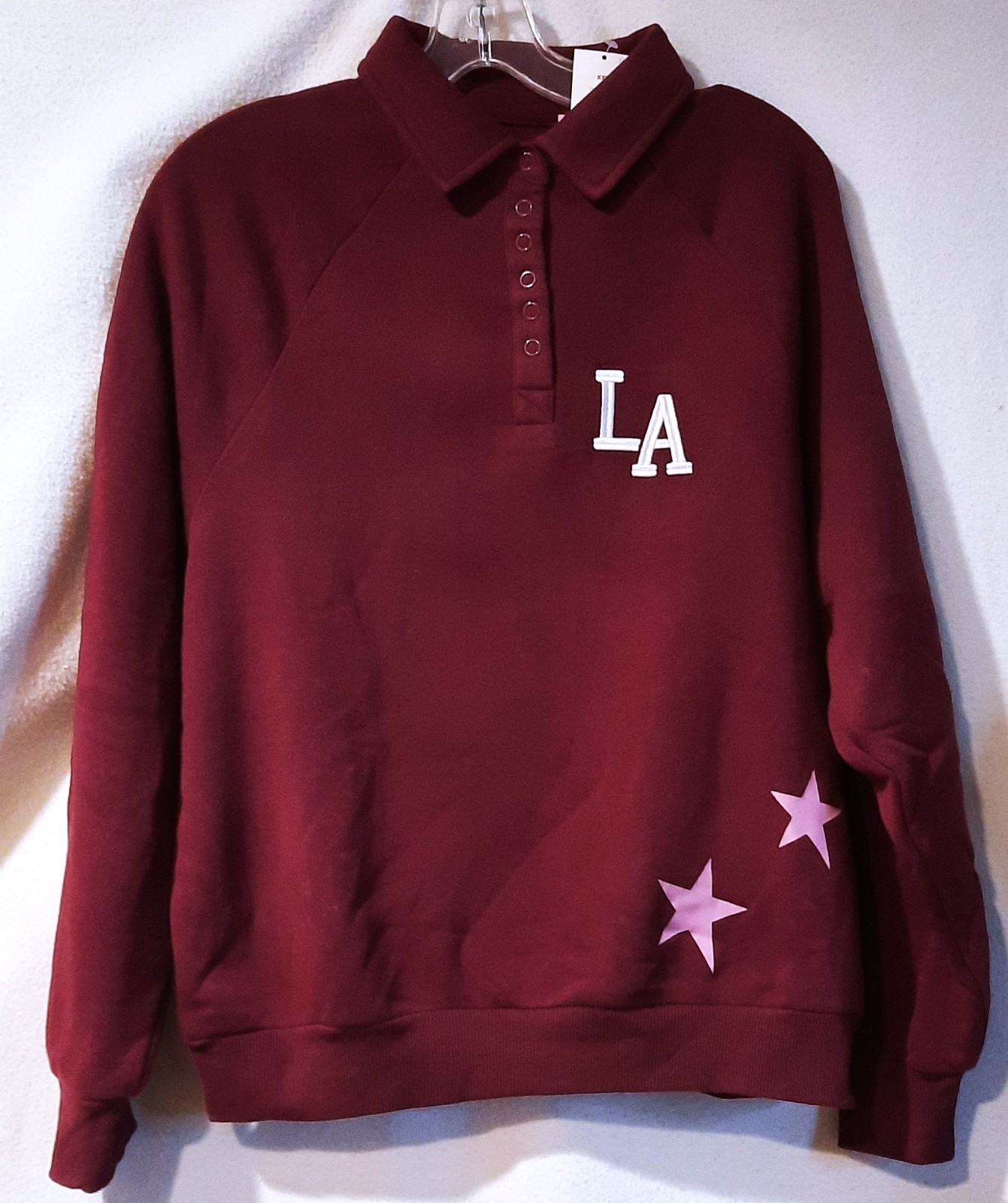 Zoe + Liv Women’s Buttoned Top Size XXS Burgundy “Los Angeles City Of Dreams”.