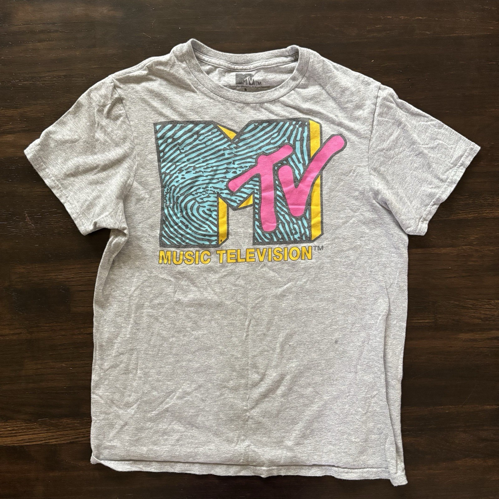Retro 80s MTV Logo Bright Colors T-Shirt Heather Gray Neon Thumbprint Small