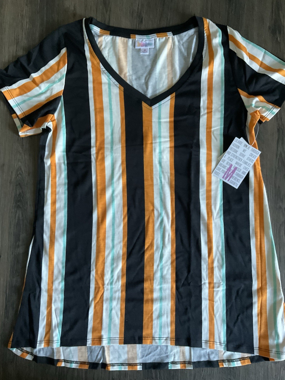 NWT LuLaRoe Medium Christy T – V-Neck – As Pictured