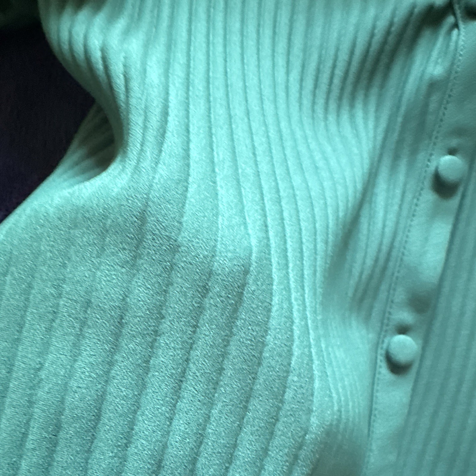 Marc New York Women’s Green Knit V-Neck Button Ruffle Puff Sleeve Blouse M