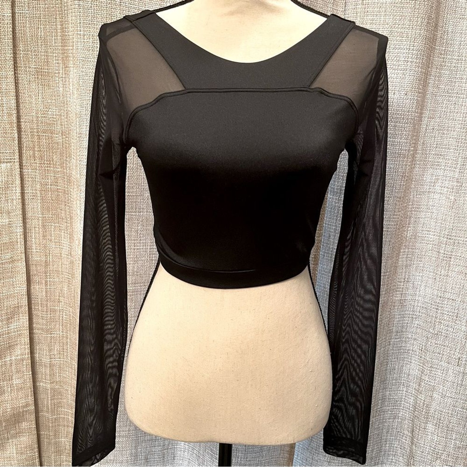 Balera Black Mesh-Sleeve Dance Crop Top Sports Bra Medium