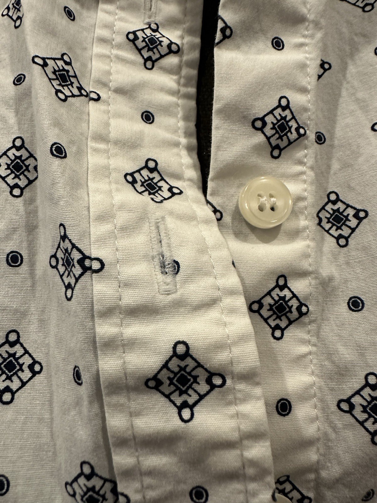 J. Crew Haberdashery Women’s M Long Sleeve White Button Shirt Blue Diamond