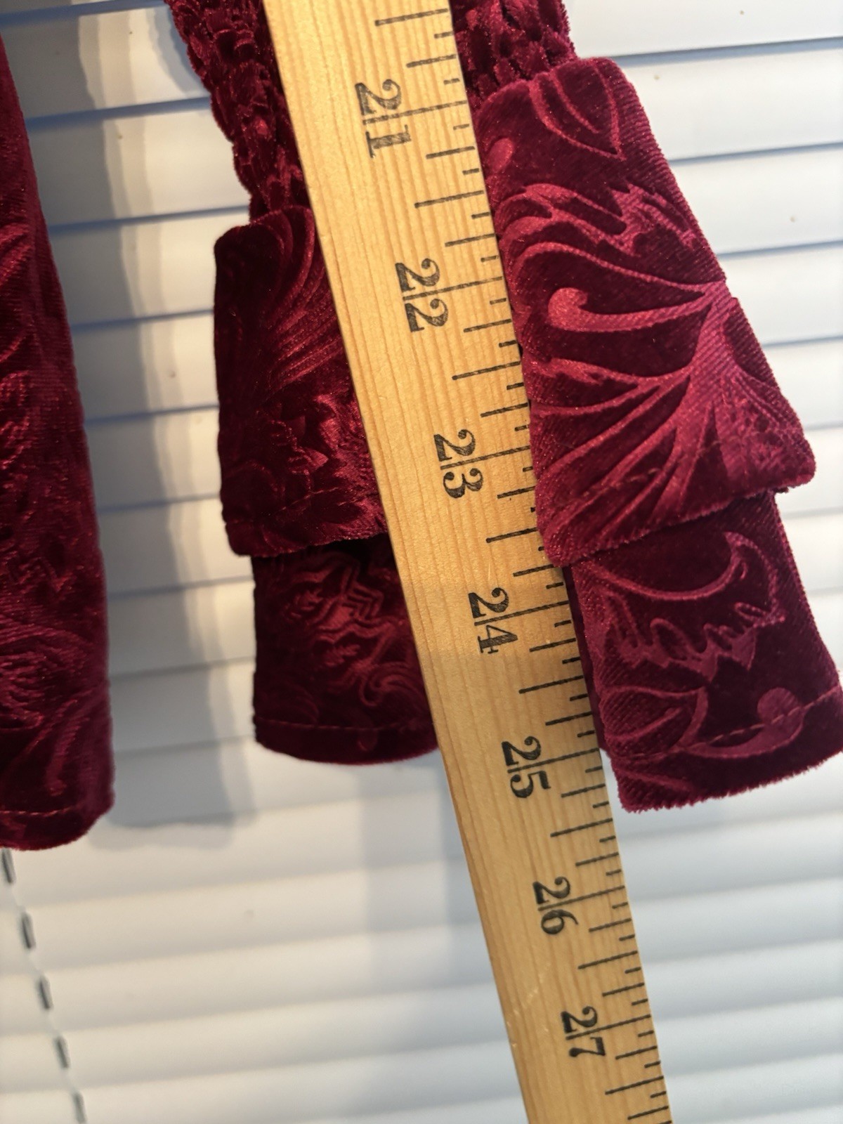Floral Embossed Red Velvet Button Up Top L Ruffle Smocked Cuffs Goth Romantic