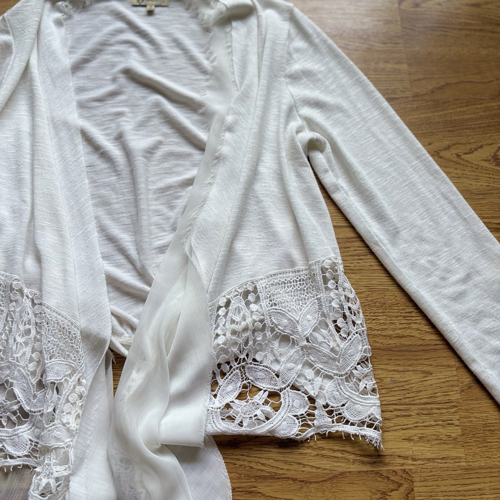 Democracy Cream Open-Front Waterfall Cardiganw Lace Trim Roll Sleeve Boho Sz M