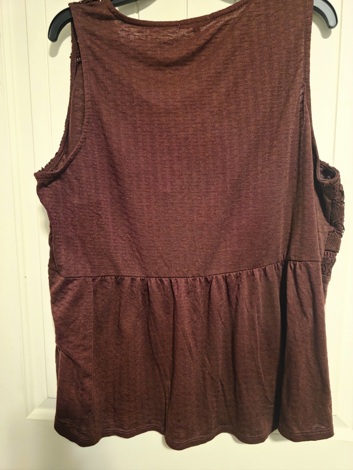 Maurice’s Burgundy Women’s Plus Size Sleevesless Tee Shirt Size 2 (20-22W)