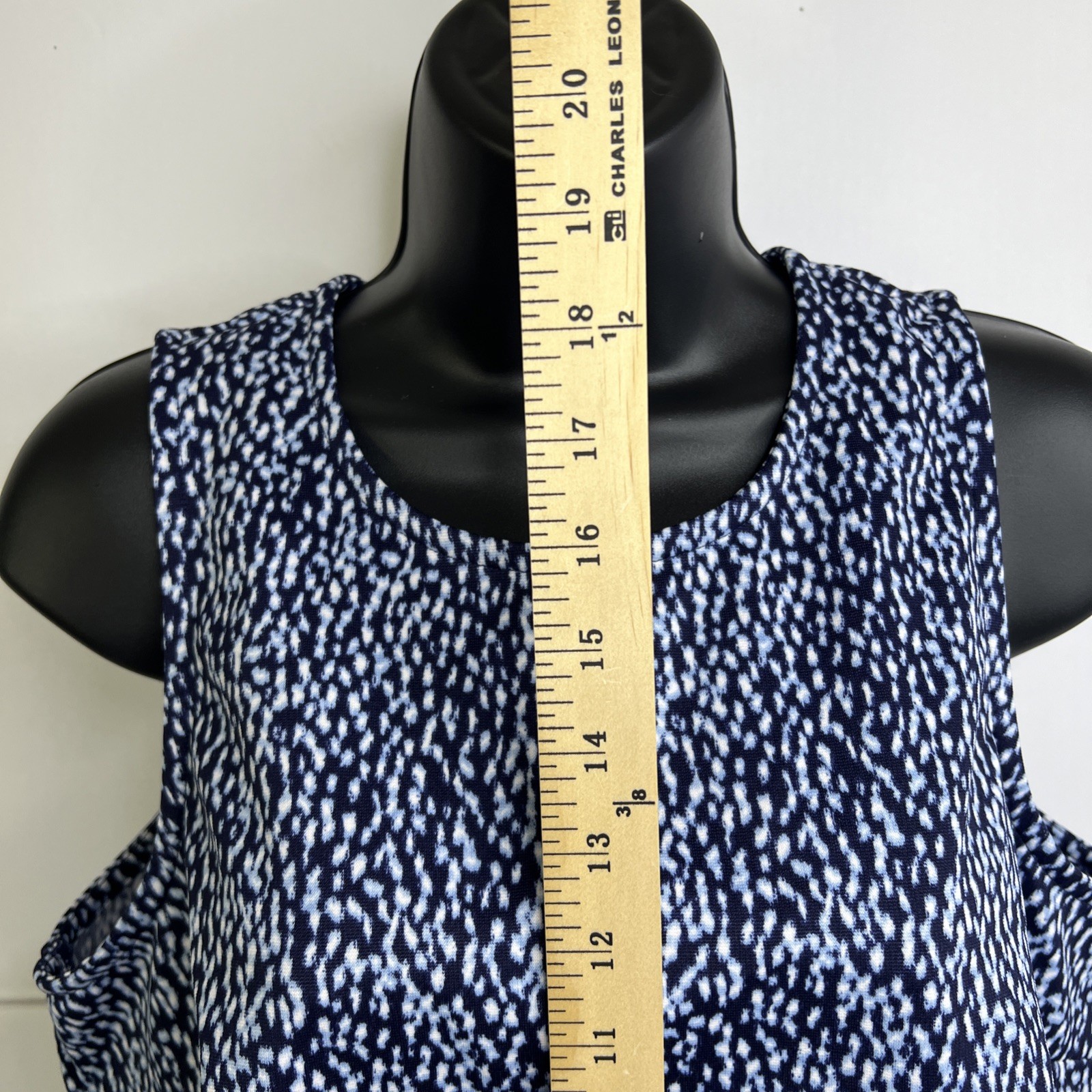 Michael Kors (MK) Women’s Printed Blue Tank Top Zipper Back Size Large~NWT
