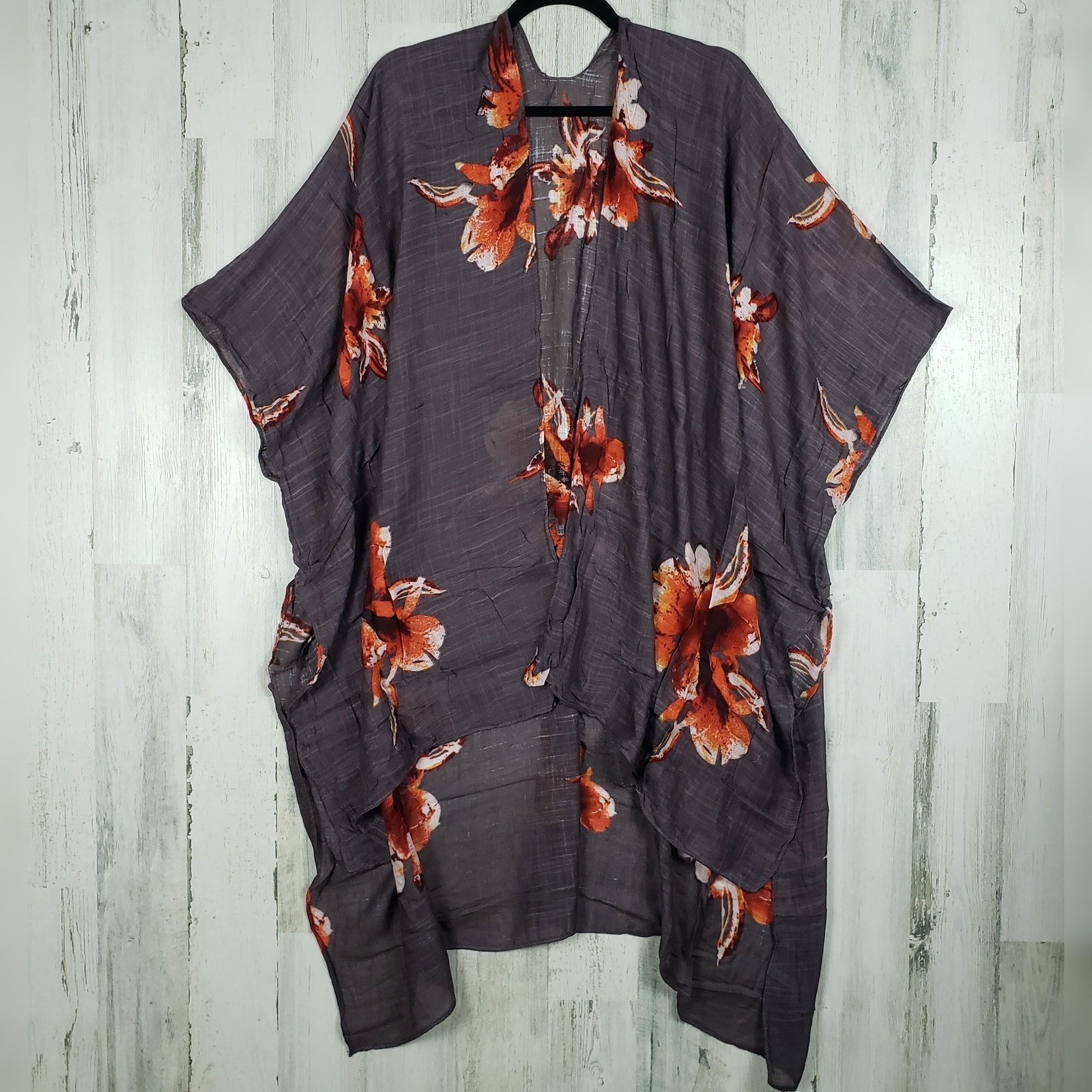 New Gray Floral Print Open Front Boho Flower Lightweight Kimono Women’s One Size