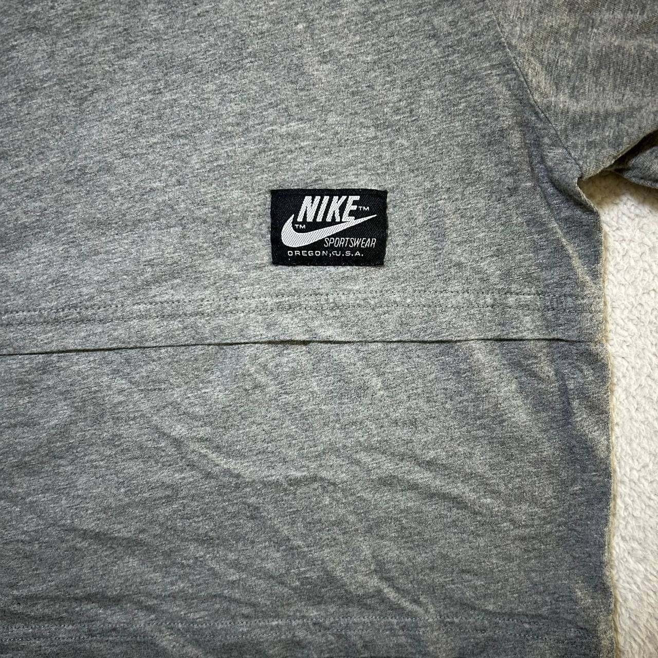 Nike Sportswear Women’s Small Gray Volt Cropped Graphic T-Shirt Boxy Fit Tee