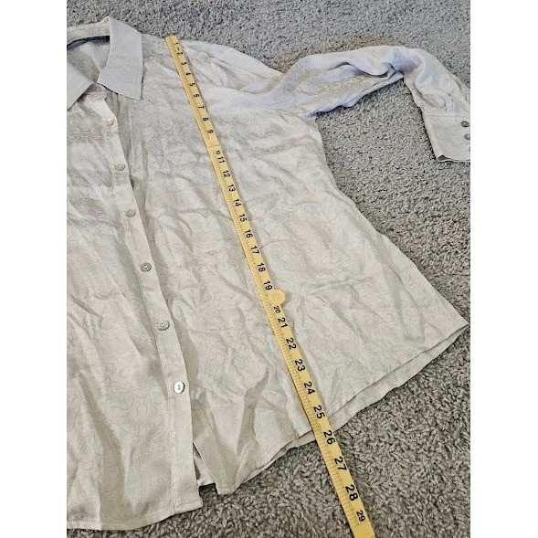 Peruvian Connection Women Medium Cream Floral Jacquard Viscose Button Up Blouse