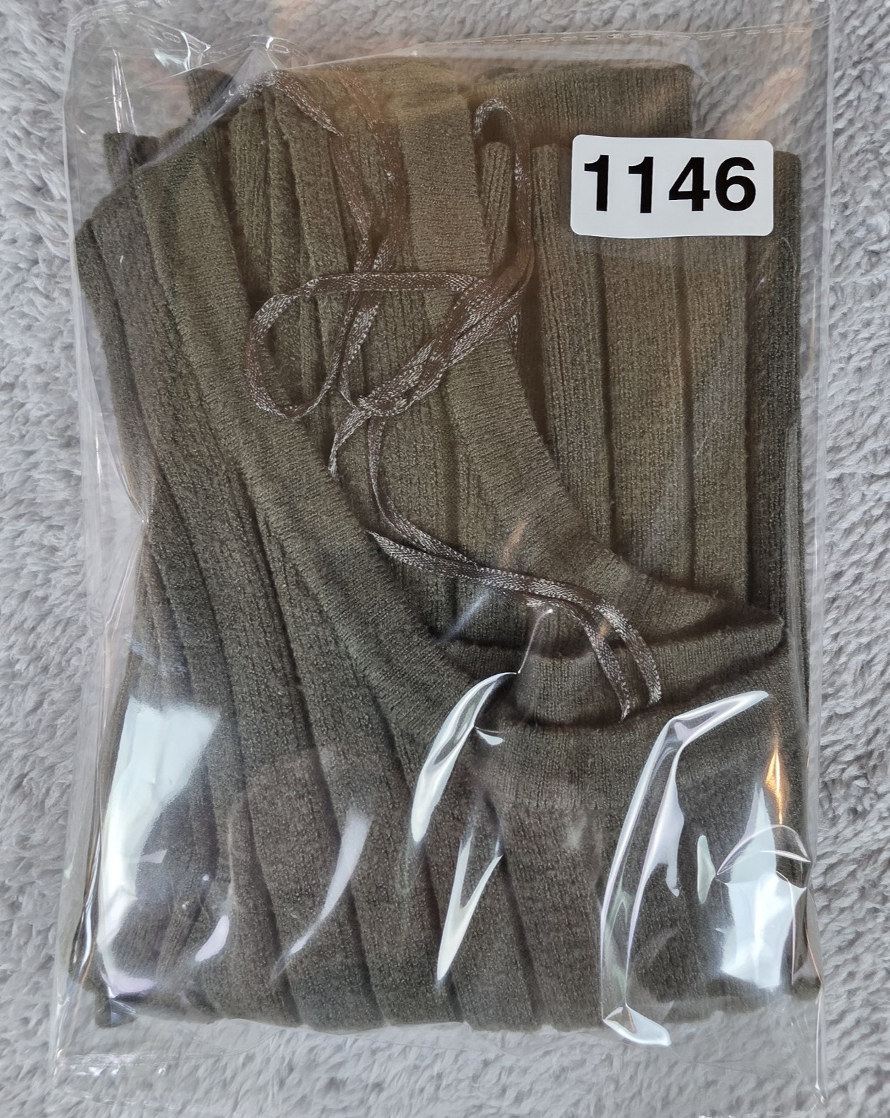 Sincerely Jules XS Ribbed Knit Tank Top Olive Green Crop Petite Friendly Slim