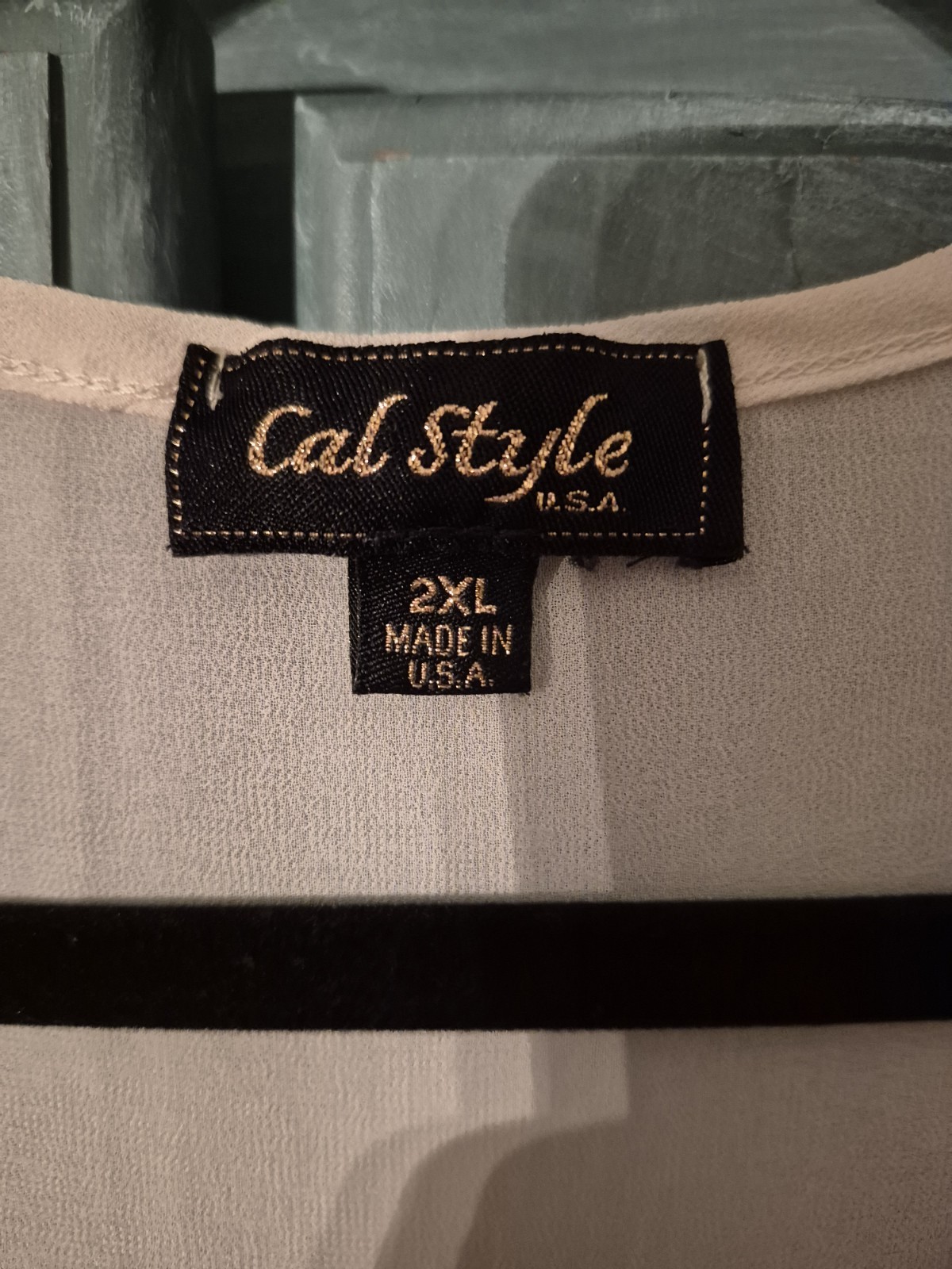 Cal Style Women’s 2XL Beige Pleated Lace Yoke Scoop Neck 3/4 Bell Tunic