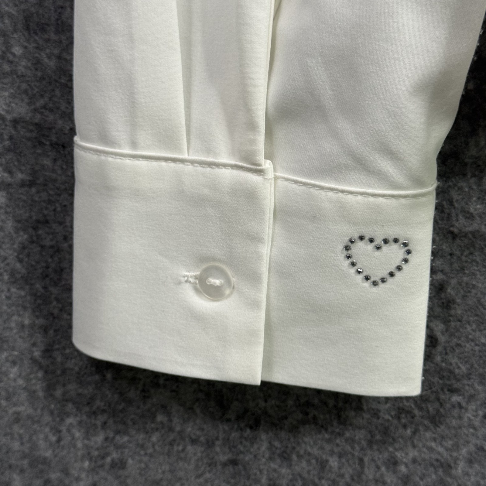 Modern Works Women’s L White Rhinestone Heart Button Up Long Sleeve Blouse Top