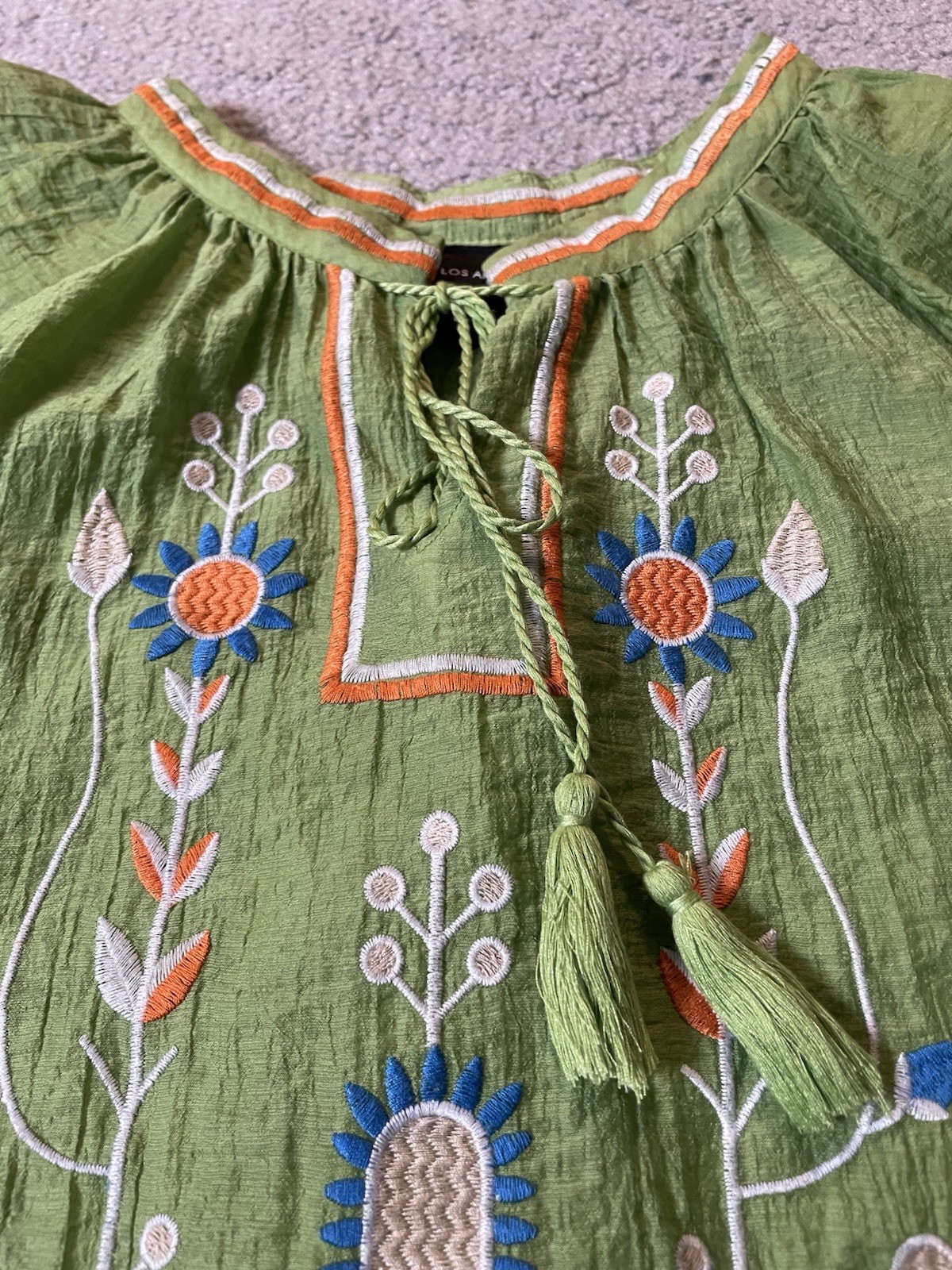 Liv Los Angeles Embroidered Floral Blouse Sz L Puff Sleeve Crinkly Boho Peasant