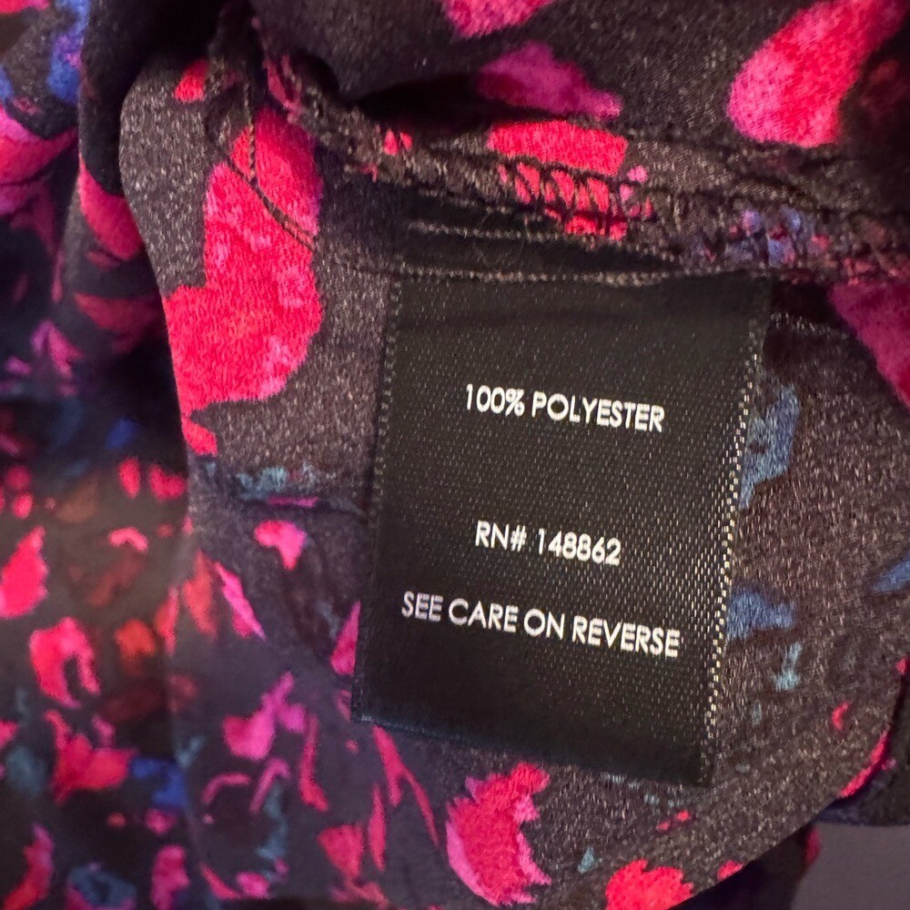 TORRID Georgette Tie-Front Multicolor Blouse Red/Black/Pink Size 2