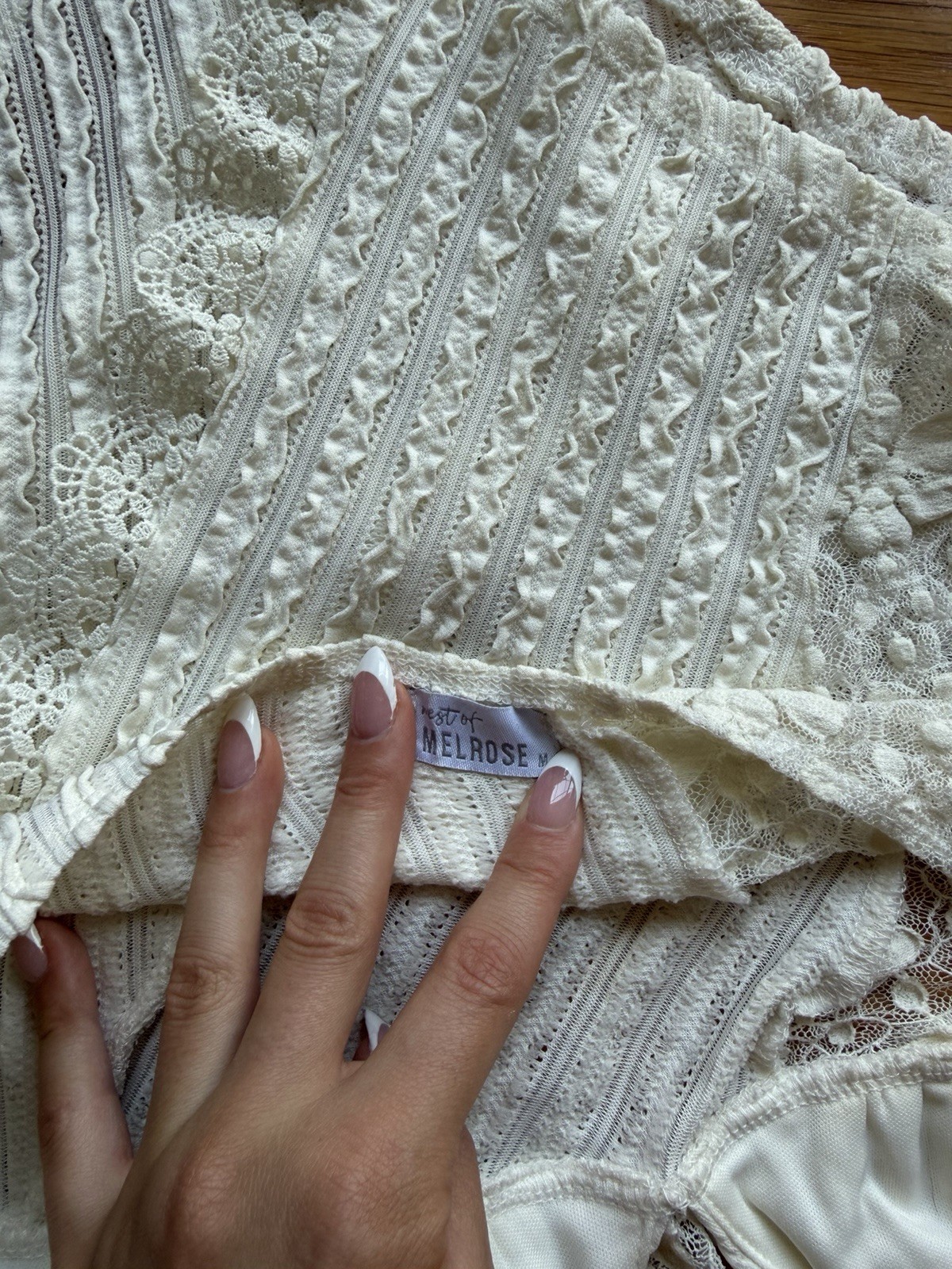 West of Melrose White Lace Halter Tank Top – Size M