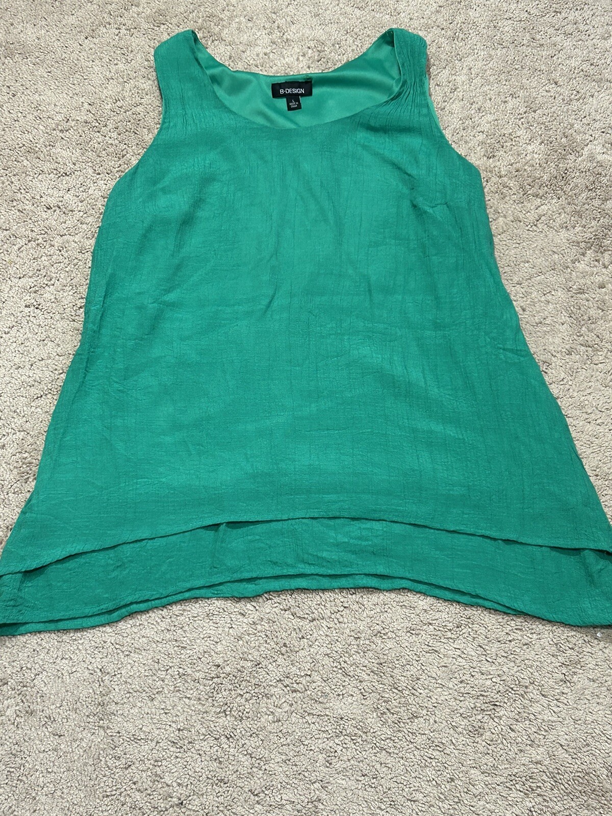 B Design Womens Shirt Size Large Green Lined Lightweight Flowy Classic