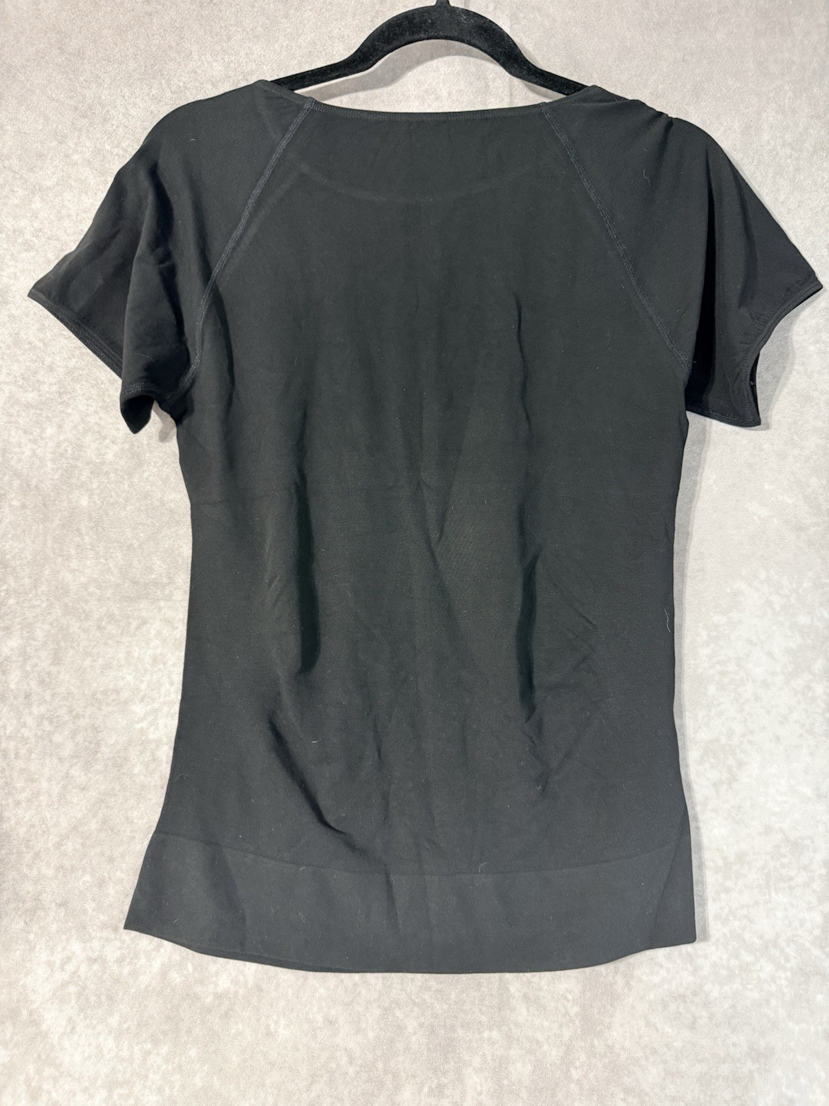 +MD Short Sleeve T-Shirt Seamless Stretch Black Size XXL Runs Small
