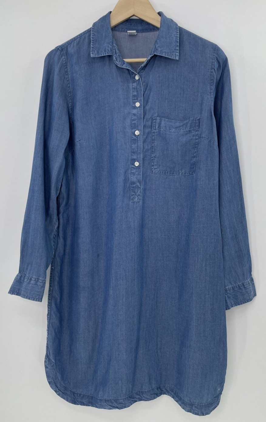 Old Navy 100% Chambray Shirt Button Front Blue Long Sleeve Dress S, Flaw