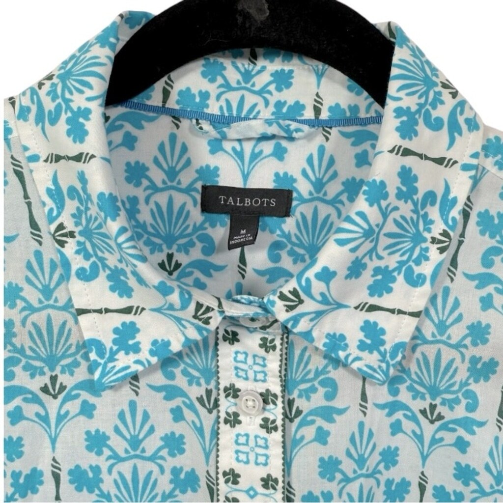 Talbots Modern Classic Button Down Shirt Damask Bouquet Size Medium Feminine