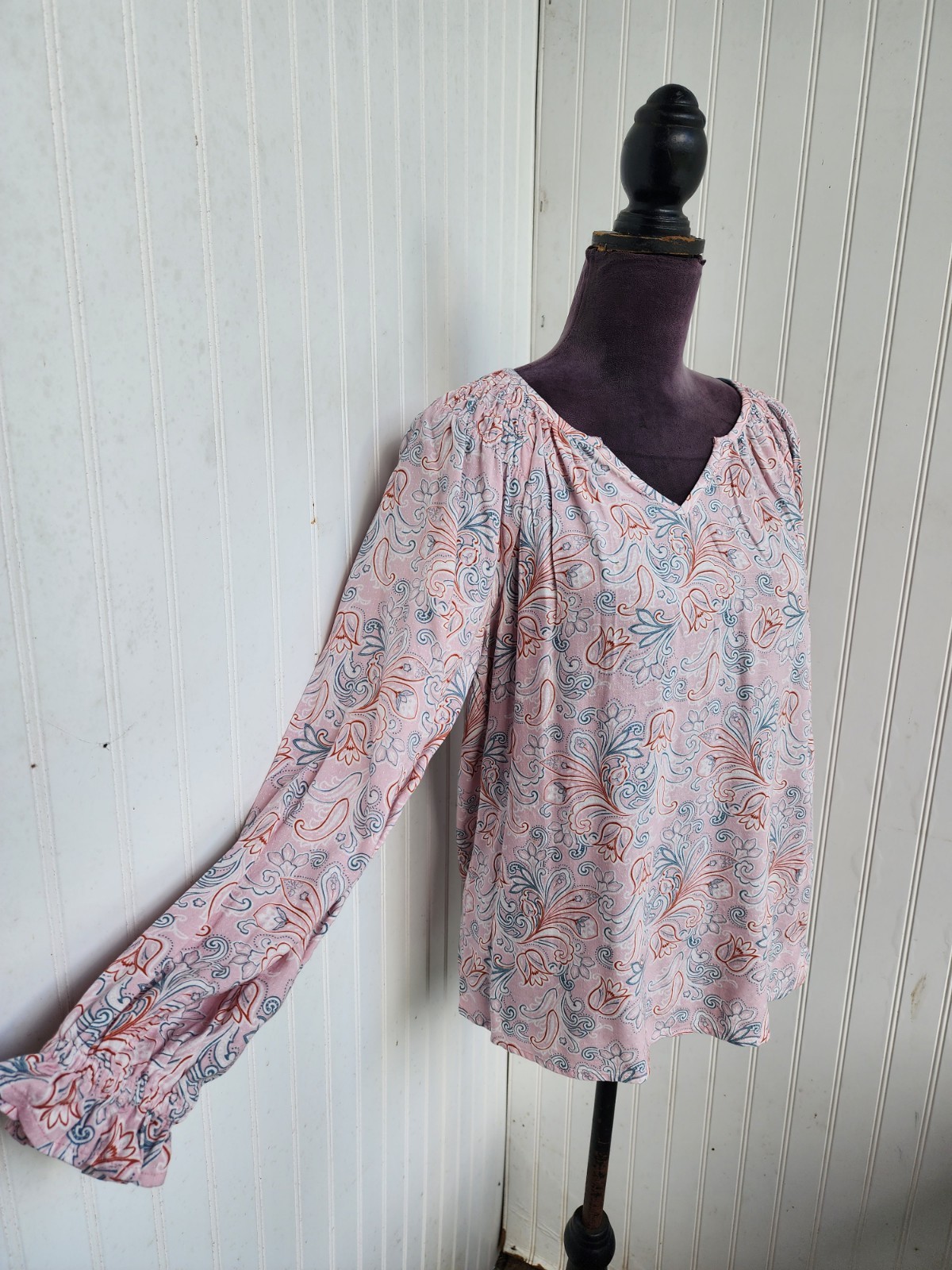 Nine West Women’s Blouse Pink Paisley Print Relaxed Fit Split Neck Viscose Sz S
