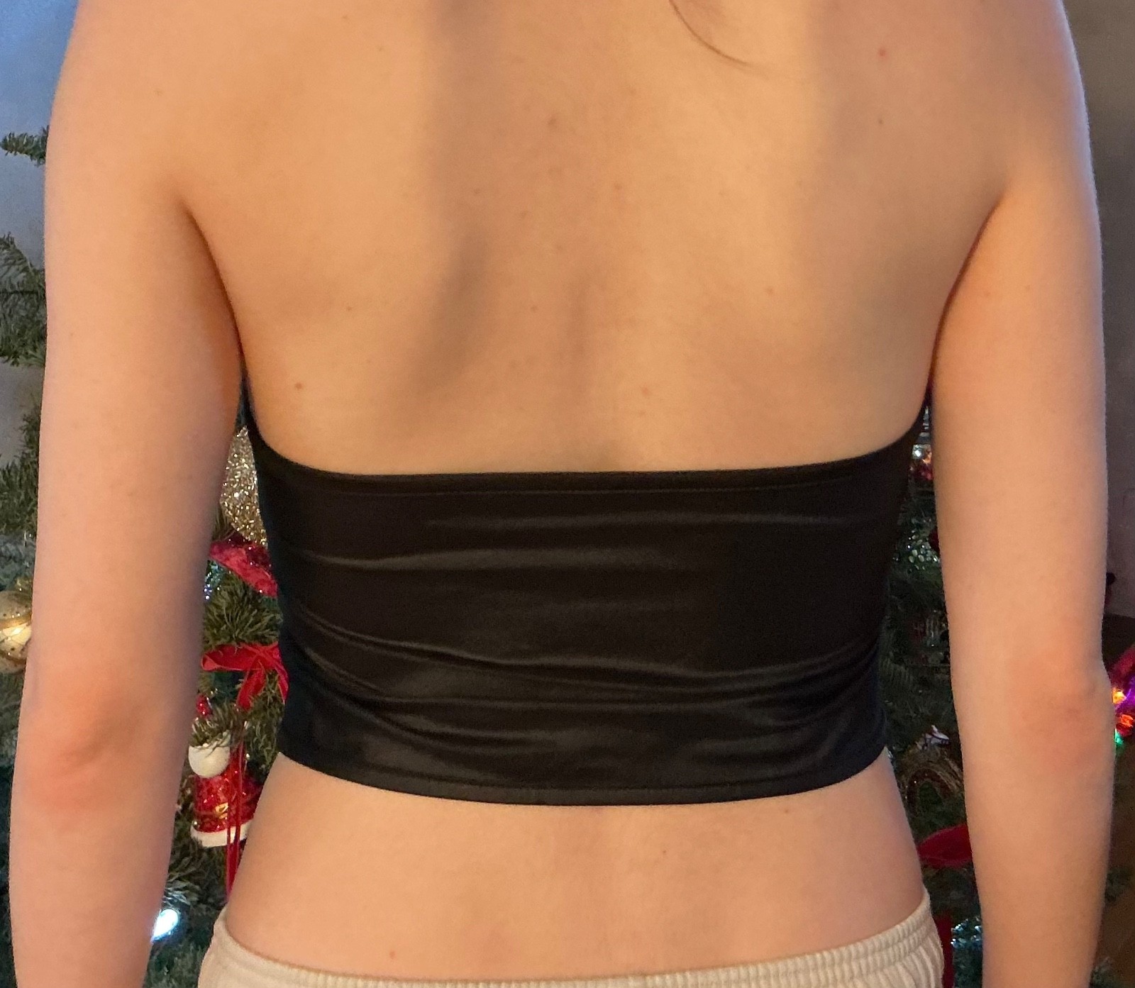 Unbranded Women’s Crop Top Sz.S Sparkly Black Stretch Full Length: 12 Inches.