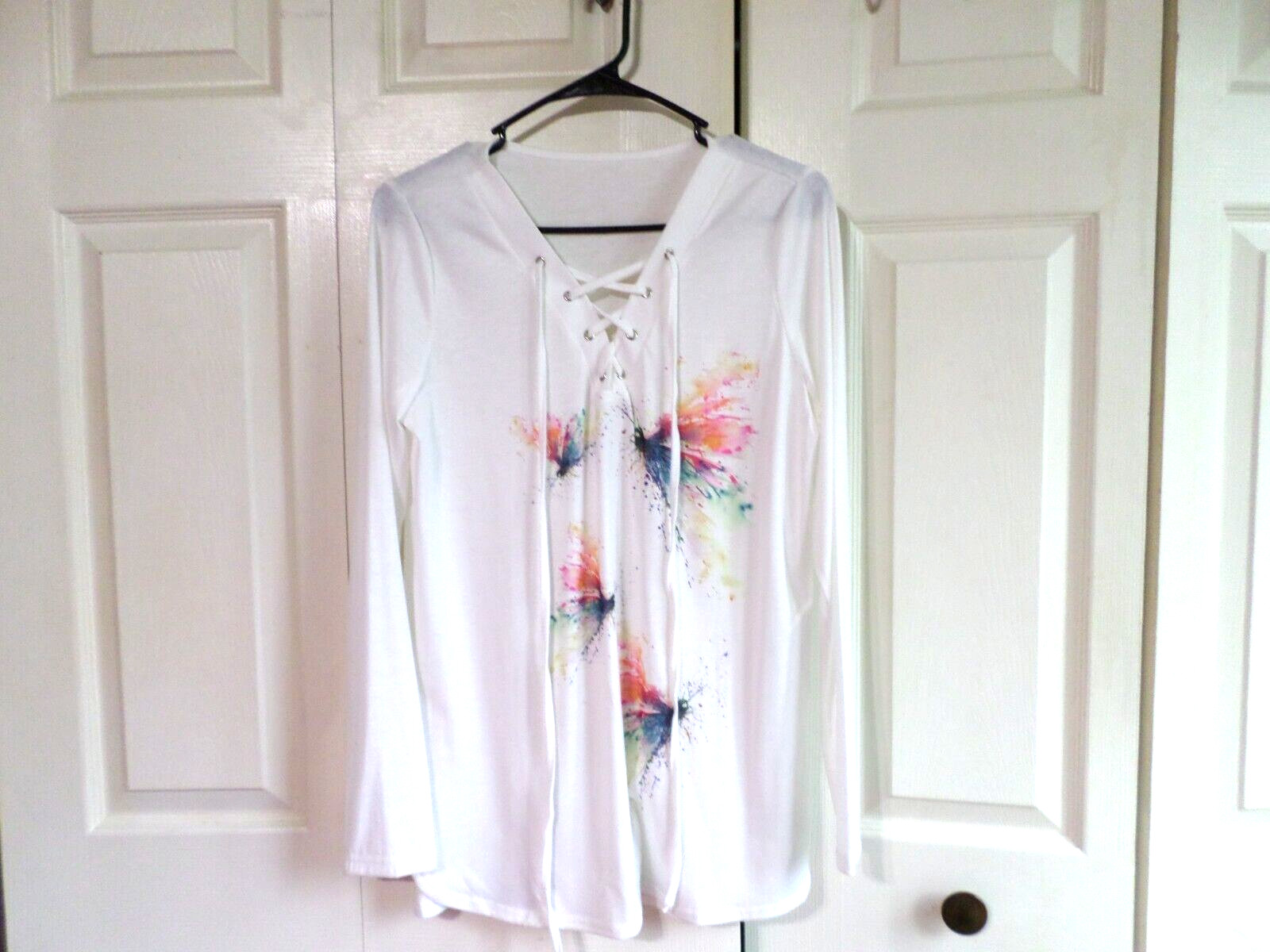 TEMU – NWOT – BEAUTIFUL Pullover Tunic Top w/Tie Neck – M – Multicolor