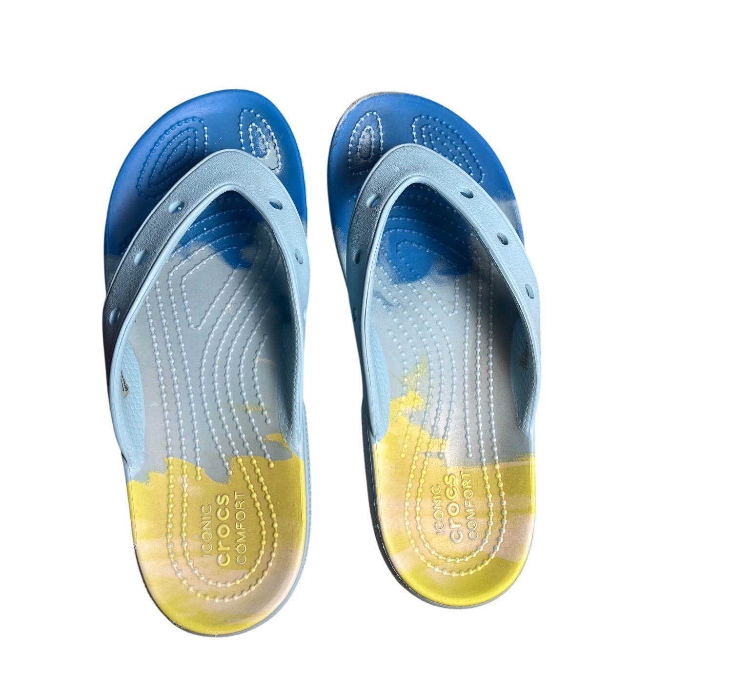 Crocs Blue & Yellow Ombre Thong Sandals Size 6 womens 4 Men’s Casual Slides