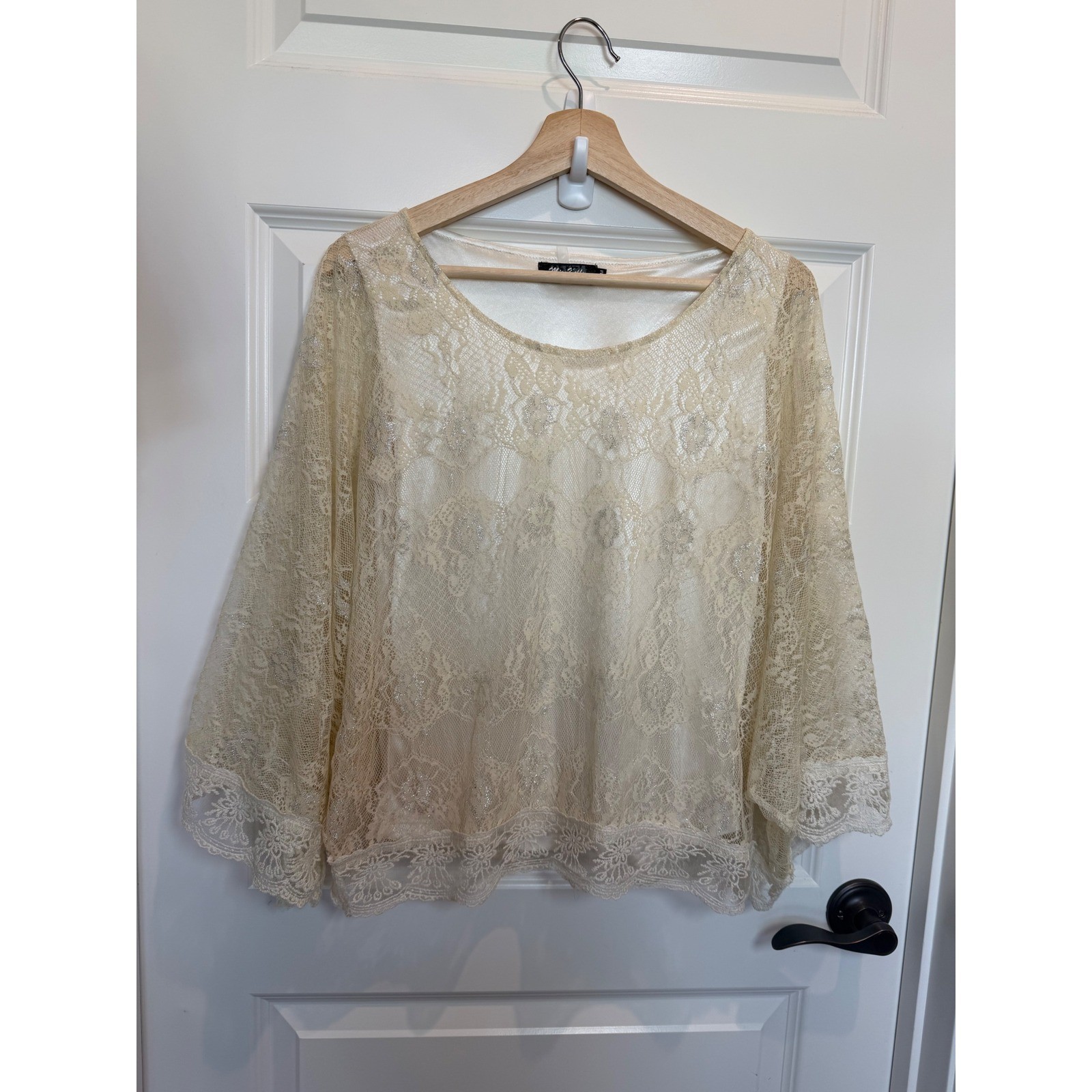 Miss Kelly 1999 Cream Floral Lace Bell Sleeve Metallic Shimmer Blouse Y2K Top SM
