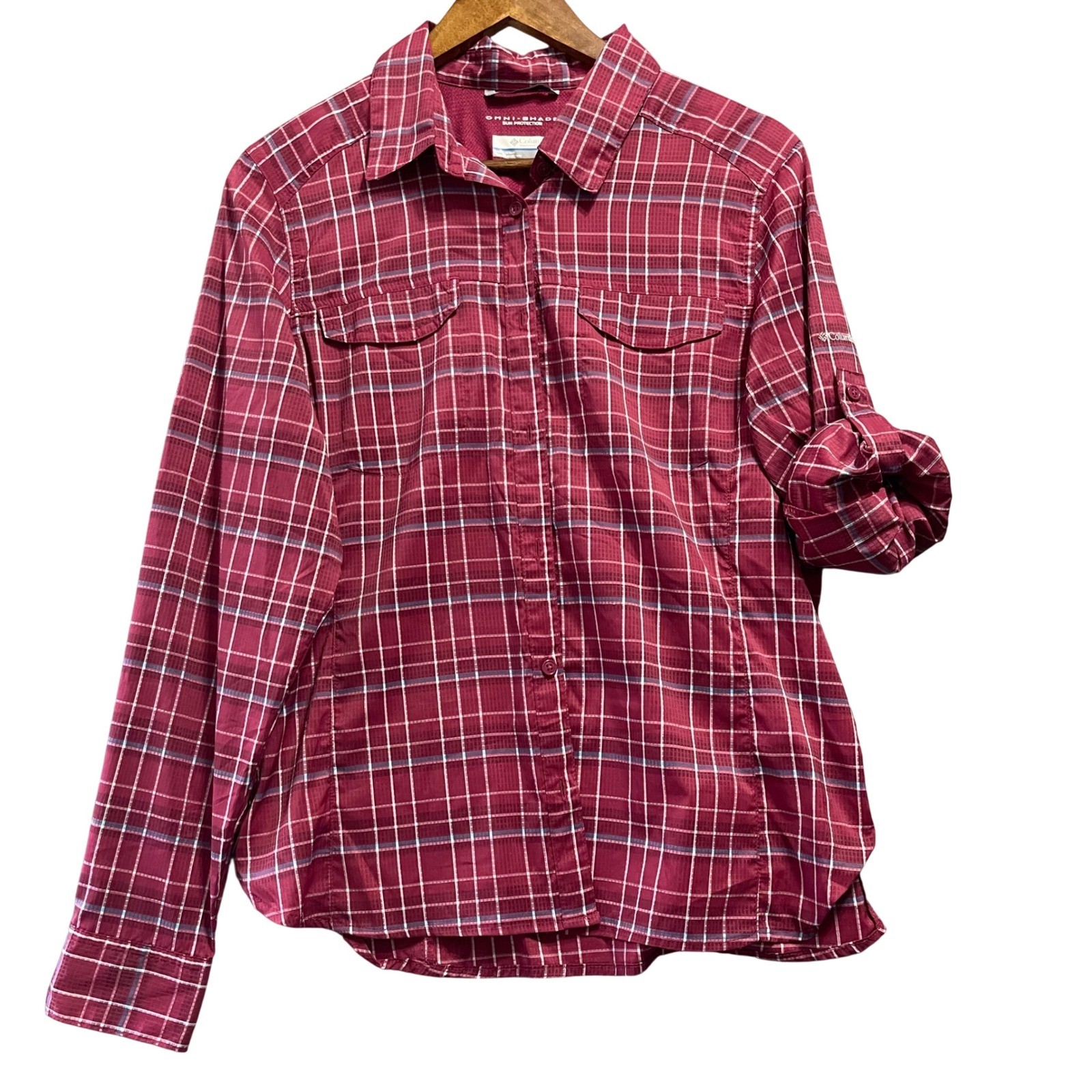 Columbia Women Shirt L Burgundy Plaid Omni-Shade Roll Tab Hiking Fishing Camping