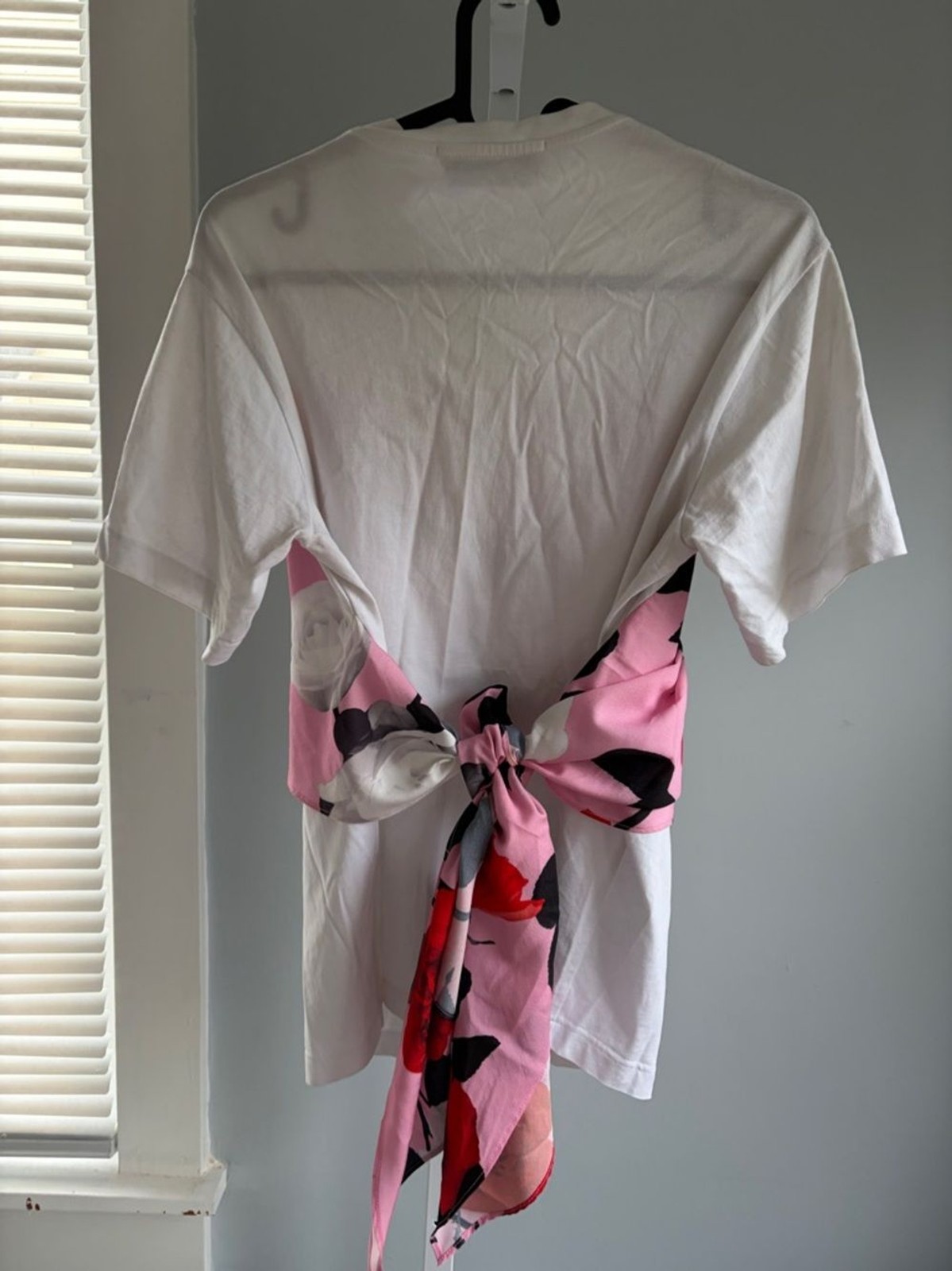 MSGM White Tee Red Logo Pink Floral Panel Size S/M