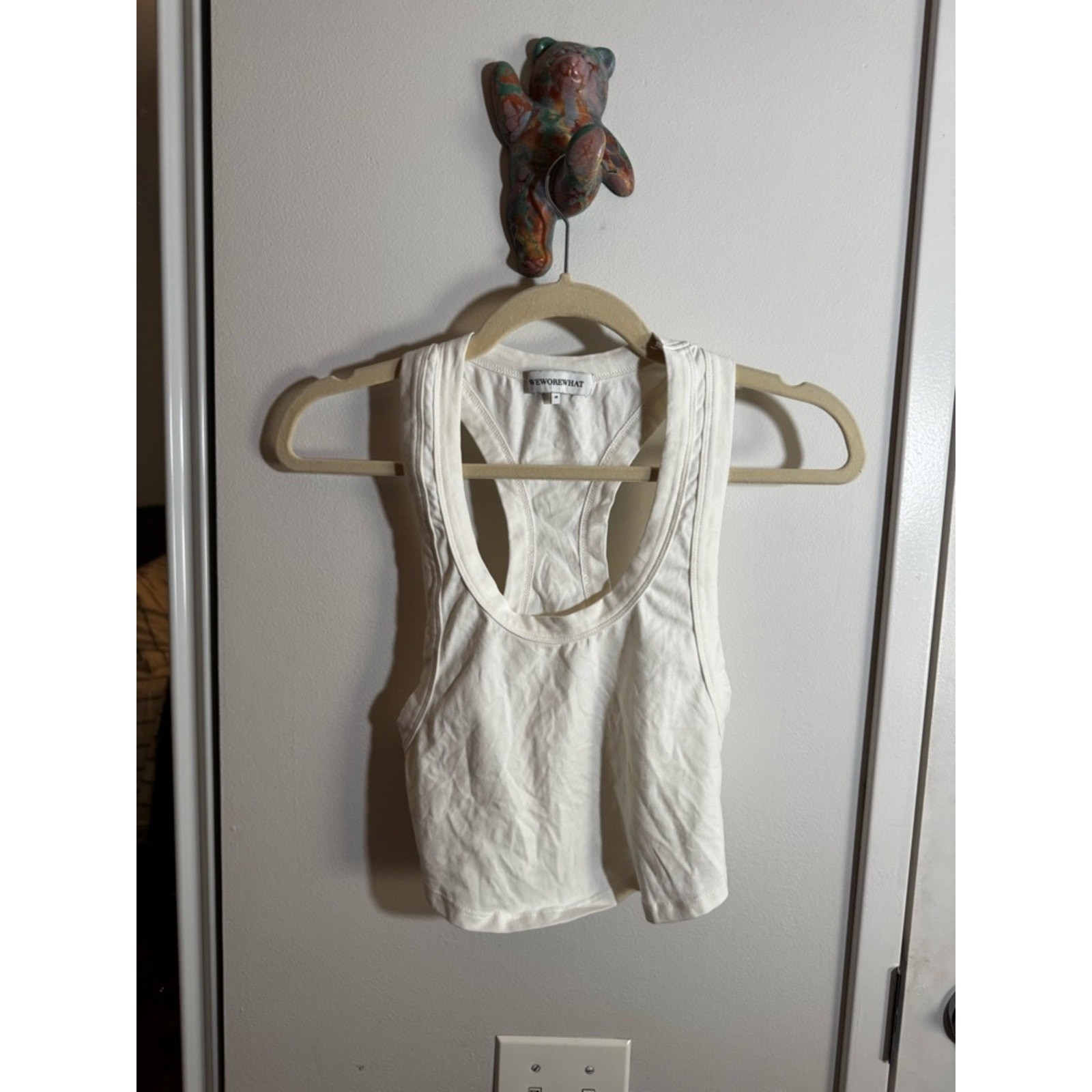 WEWOREWHAT Off white Scoop Neck Racerback Cropped Tank