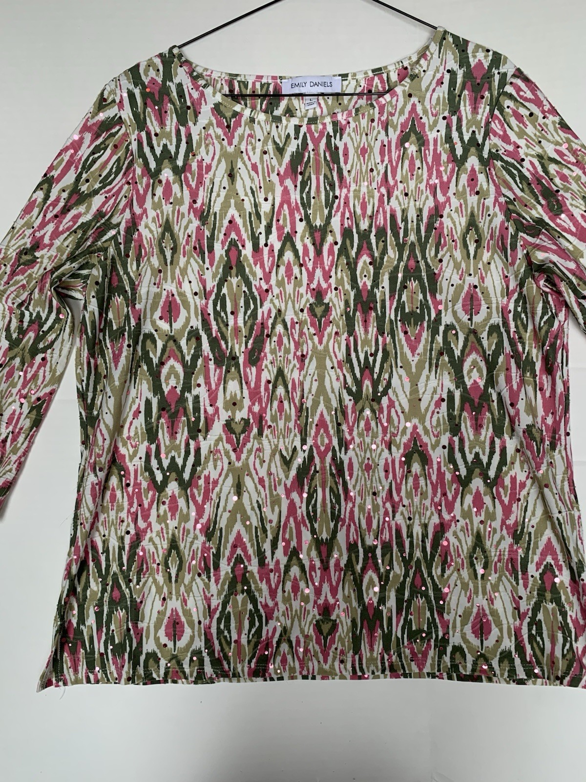 Emily Daniels Top Women’s L White Pink Green Geometric Sequins Stretch Fabric